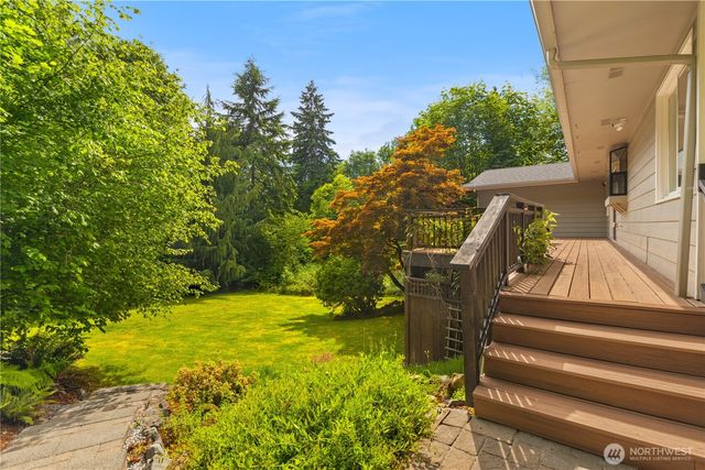 25803 SE 157th Street, Issaquah, WA 98027