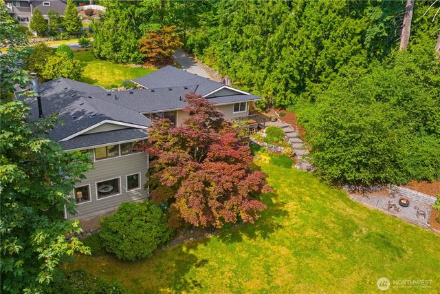 25803 SE 157th Street, Issaquah, WA 98027