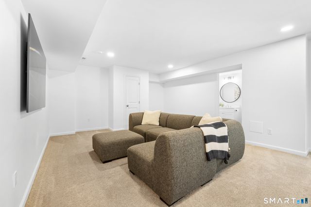 811 Pucker Street, Coventry, CT 06238