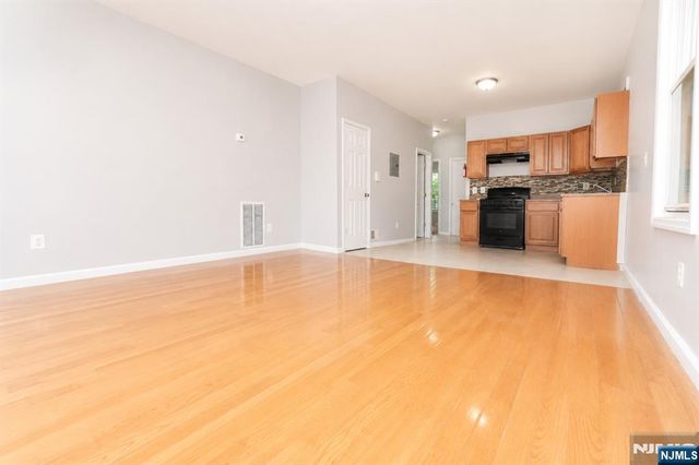 136-138 Dewey Street, Newark, NJ 07112