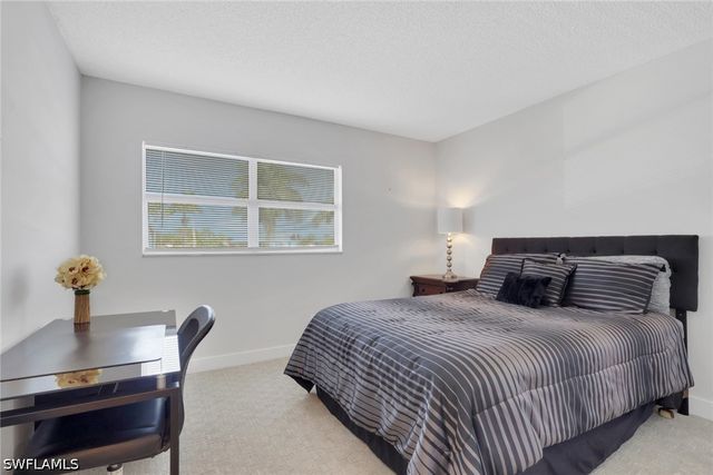 5499 Rattlesnake Hammock RD A-207, Naples, FL 34113
