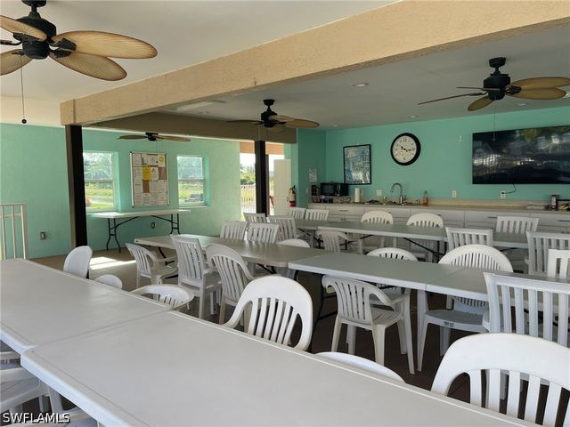 5499 Rattlesnake Hammock RD A-207, Naples, FL 34113