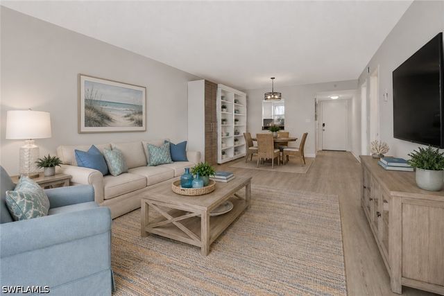 5499 Rattlesnake Hammock RD A-207, Naples, FL 34113