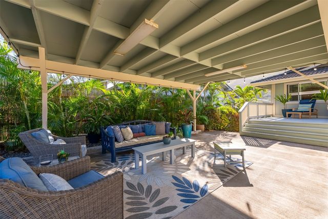 1357 Kaeleku Street, Honolulu, HI 96825