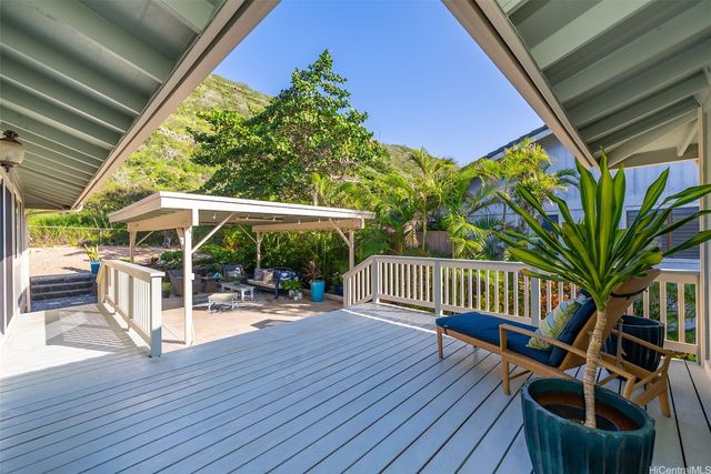 1357 Kaeleku Street, Honolulu, HI 96825