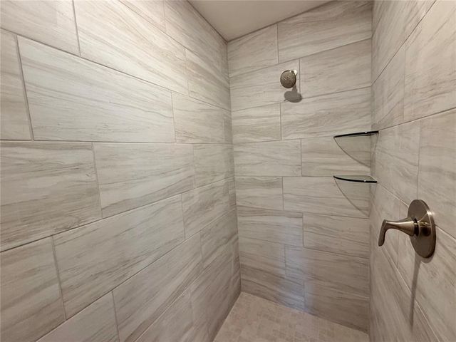 3927 Abingdon Drive, Norman, OK 73026
