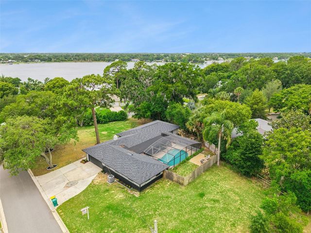 1510 OVERLOOK DRIVE, Mount Dora, FL 32757
