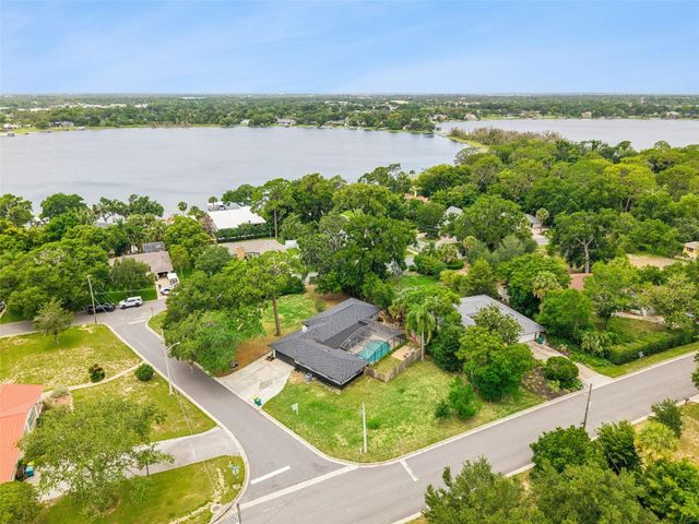 1510 OVERLOOK DRIVE, Mount Dora, FL 32757