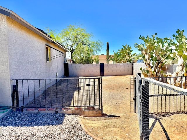 12600 W OBREGON Drive, Arizona City, AZ 85123