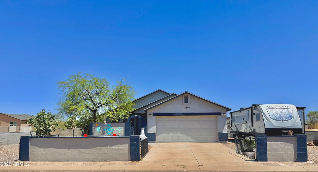 12600 W OBREGON Drive, Arizona City, AZ 85123