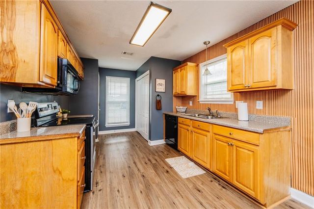 504 Haverhill Circle, Warner Robins, GA 31088