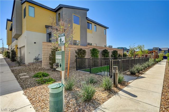 2540 Catallo Street, Henderson, NV 89044