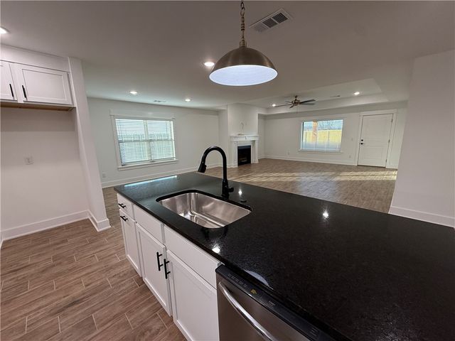 104 W Gilpin Street, Farmington, AR 72730