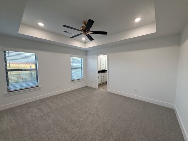 104 W Gilpin Street, Farmington, AR 72730