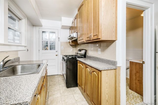 721 River Street 1, Mamaroneck, NY 10543