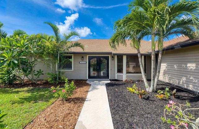 14502 69th Street N, Loxahatchee, FL 33470