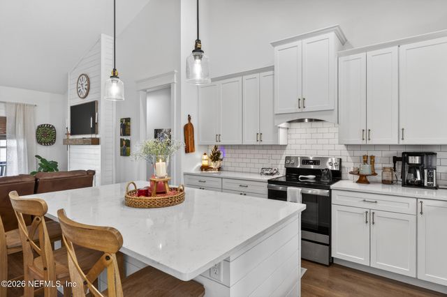 10690 S RUNWAY Circle, Glen St. Mary, FL 32040