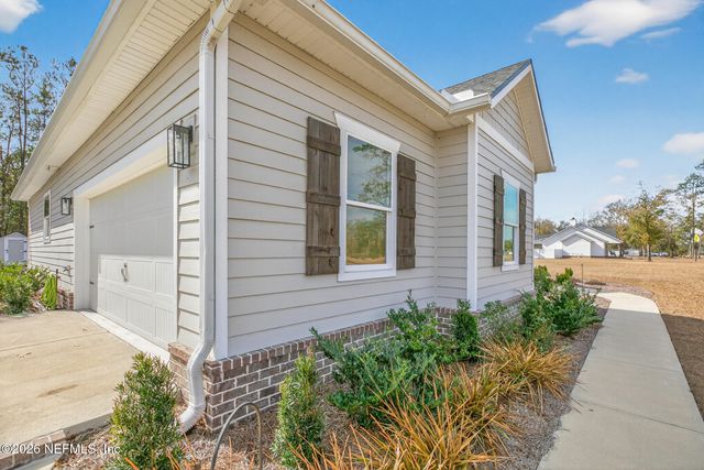 10690 S RUNWAY Circle, Glen St. Mary, FL 32040