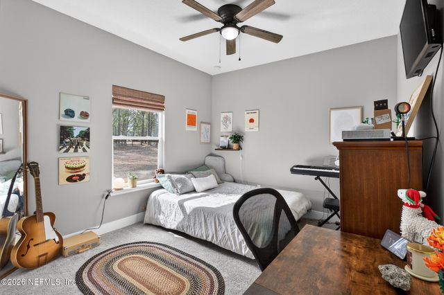 10690 S RUNWAY Circle, Glen St. Mary, FL 32040