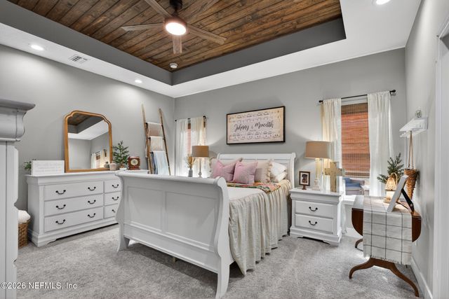 10690 S RUNWAY Circle, Glen St. Mary, FL 32040