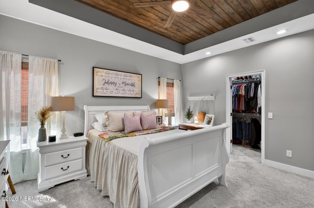 10690 S RUNWAY Circle, Glen St. Mary, FL 32040