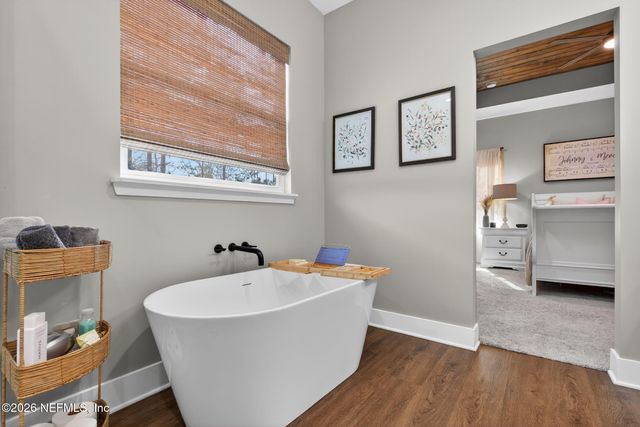 10690 S RUNWAY Circle, Glen St. Mary, FL 32040