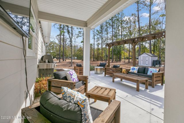 10690 S RUNWAY Circle, Glen St. Mary, FL 32040