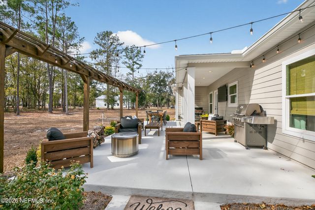 10690 S RUNWAY Circle, Glen St. Mary, FL 32040