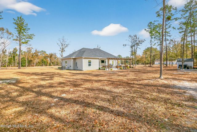 10690 S RUNWAY Circle, Glen St. Mary, FL 32040