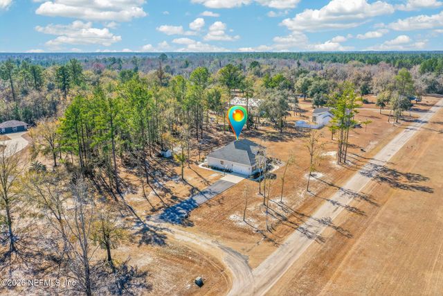 10690 S RUNWAY Circle, Glen St. Mary, FL 32040