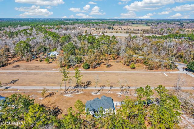 10690 S RUNWAY Circle, Glen St. Mary, FL 32040