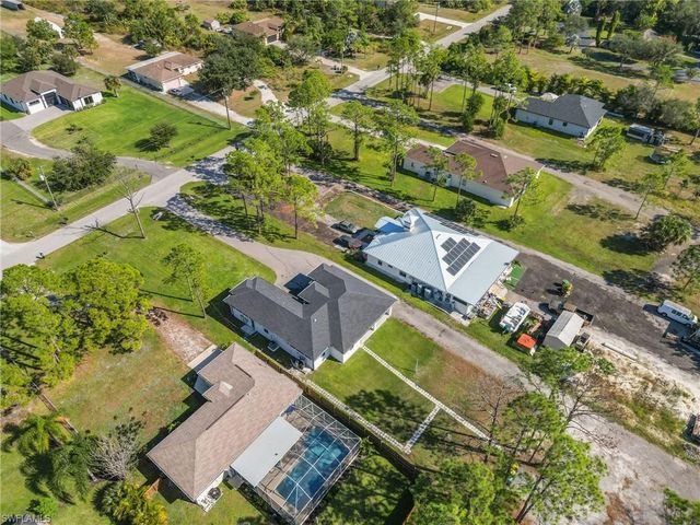 2740 35th AVE NE, Naples, FL 34120