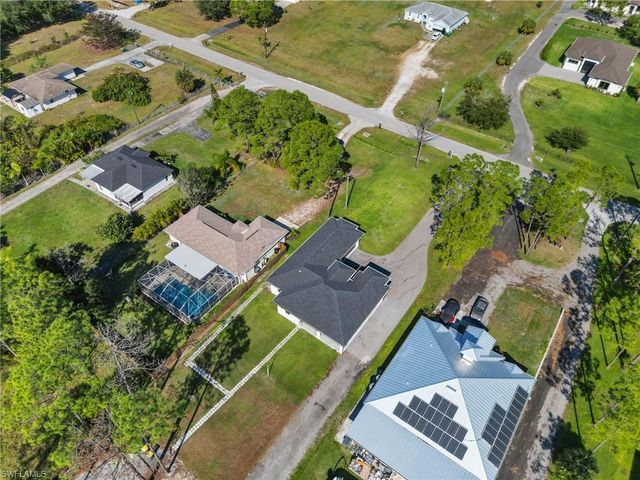 2740 35th AVE NE, Naples, FL 34120