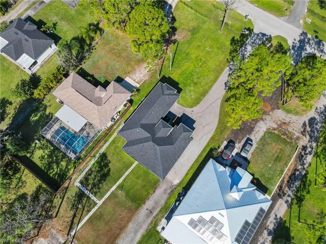 2740 35th AVE NE, Naples, FL 34120