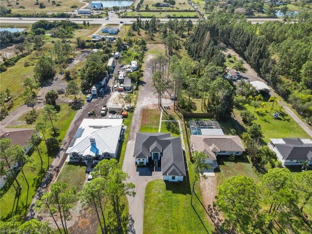 2740 35th AVE NE, Naples, FL 34120