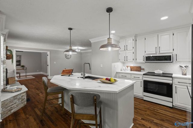 2517 Garth Road SE, Huntsville, AL 35801
