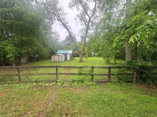 504 1st Street, Terrell, TX 75160