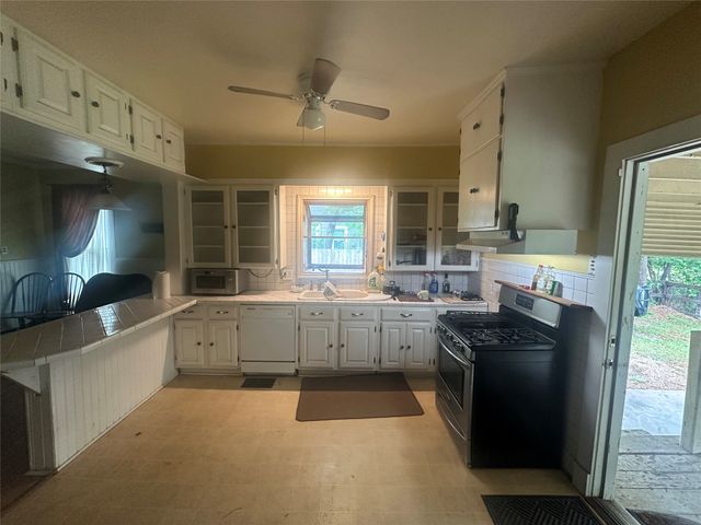 504 1st Street, Terrell, TX 75160