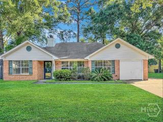28 Jack Snipe Court W, Richmond Hill, GA 31324