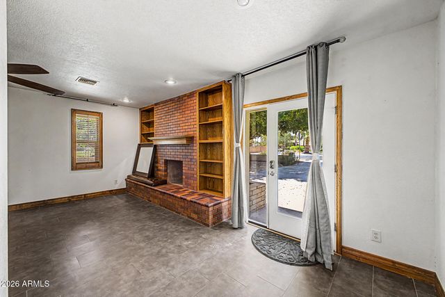 2320 W HARRISON Street, Chandler, AZ 85224