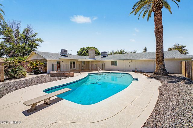2320 W HARRISON Street, Chandler, AZ 85224