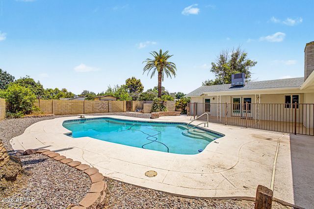 2320 W HARRISON Street, Chandler, AZ 85224