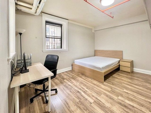 370 Chestnut Hill Ave B, Boston, MA 02135