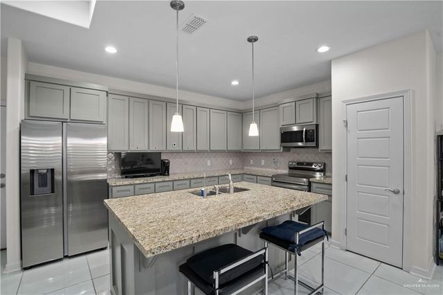 3604 E Bali Drive, Edinburg, TX 78542