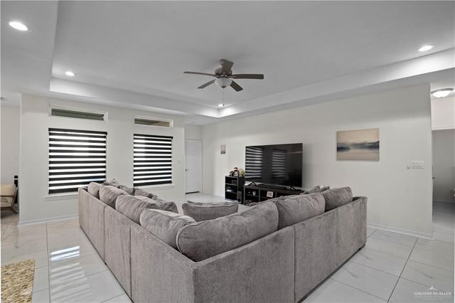 3604 E Bali Drive, Edinburg, TX 78542