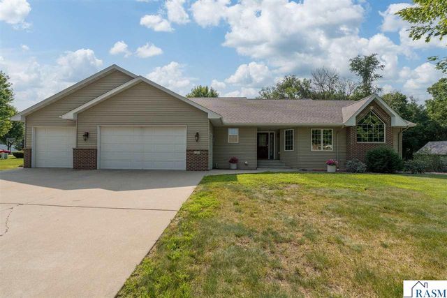 201 Cranberry Court, Eagle Lake, MN 56024