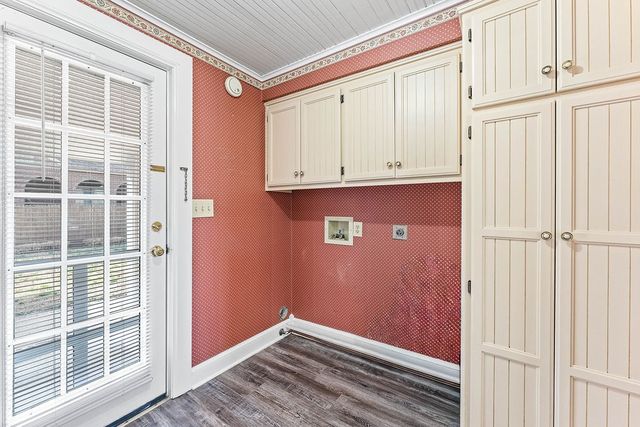 609 Jefferson Street, Bentonville, AR 72712