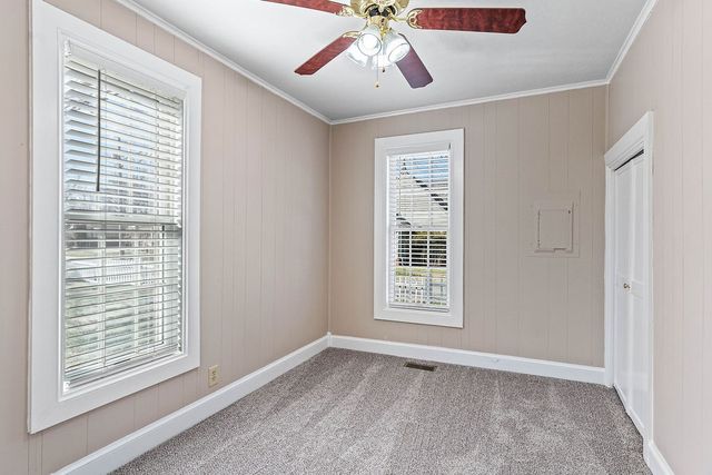 609 Jefferson Street, Bentonville, AR 72712