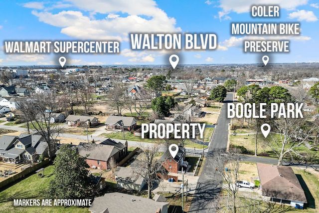 609 Jefferson Street, Bentonville, AR 72712