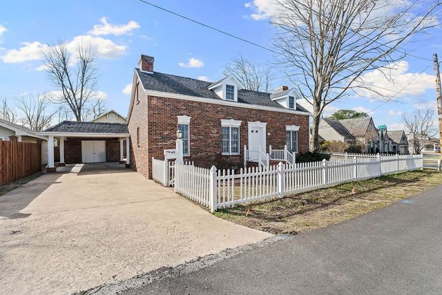 609 Jefferson Street, Bentonville, AR 72712